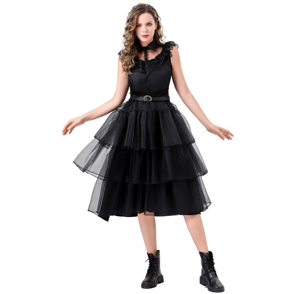 Adult Women's Black Wednesday  - Ethnic Wear Model Fashion 리뷰 및 가격