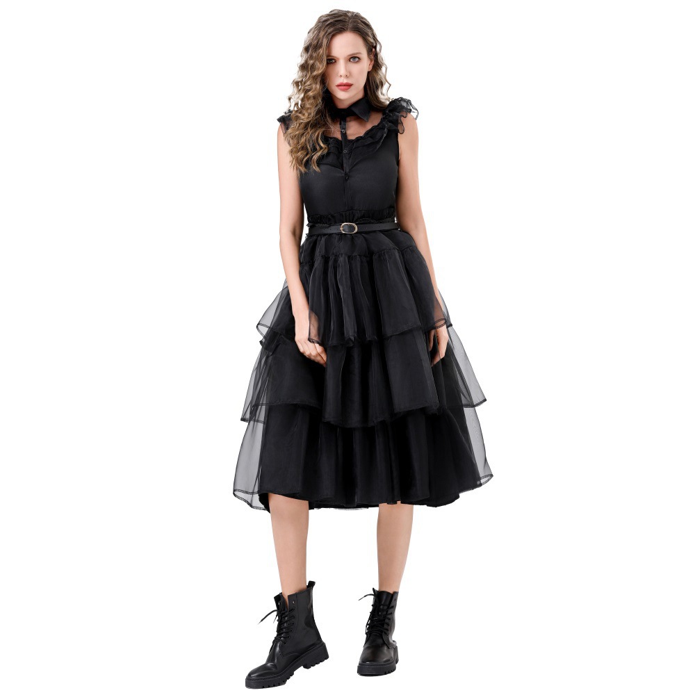 Adult Women's Black Wednesday  - Ethnic Wear Model Fashion 리뷰 및 가격