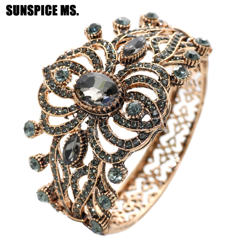 Bohemia Ethnic Vintage Bangle  - Ethnic Fashion Brand 리뷰 및 가격