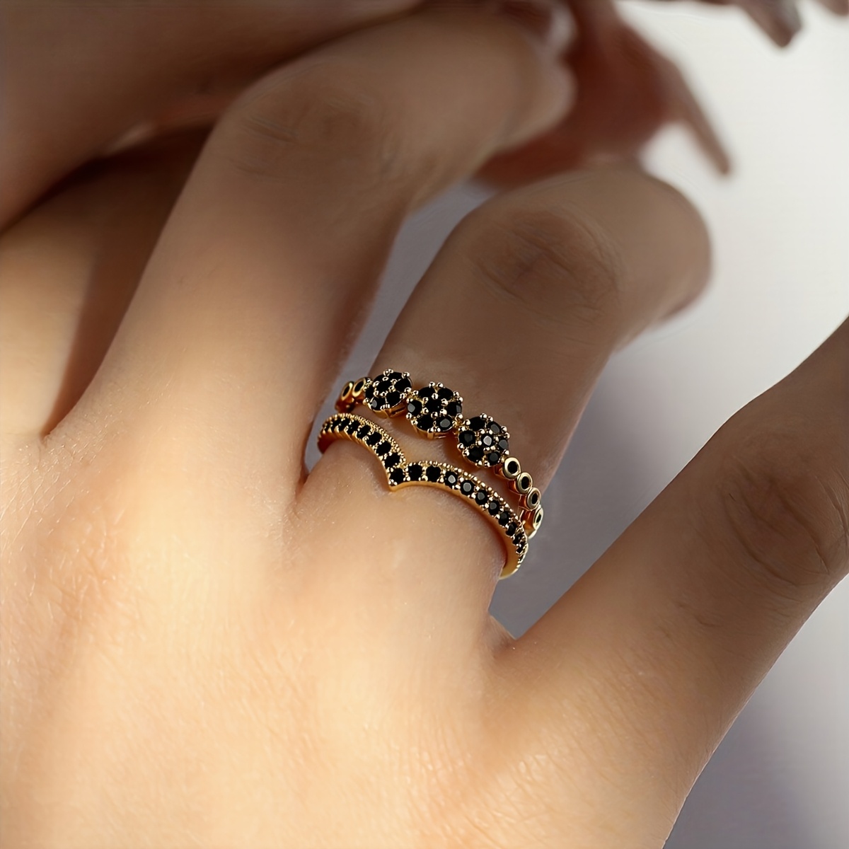 Luxury blue royal style ring,  - Ethnic Wear Fashion Designer 리뷰 및 가격